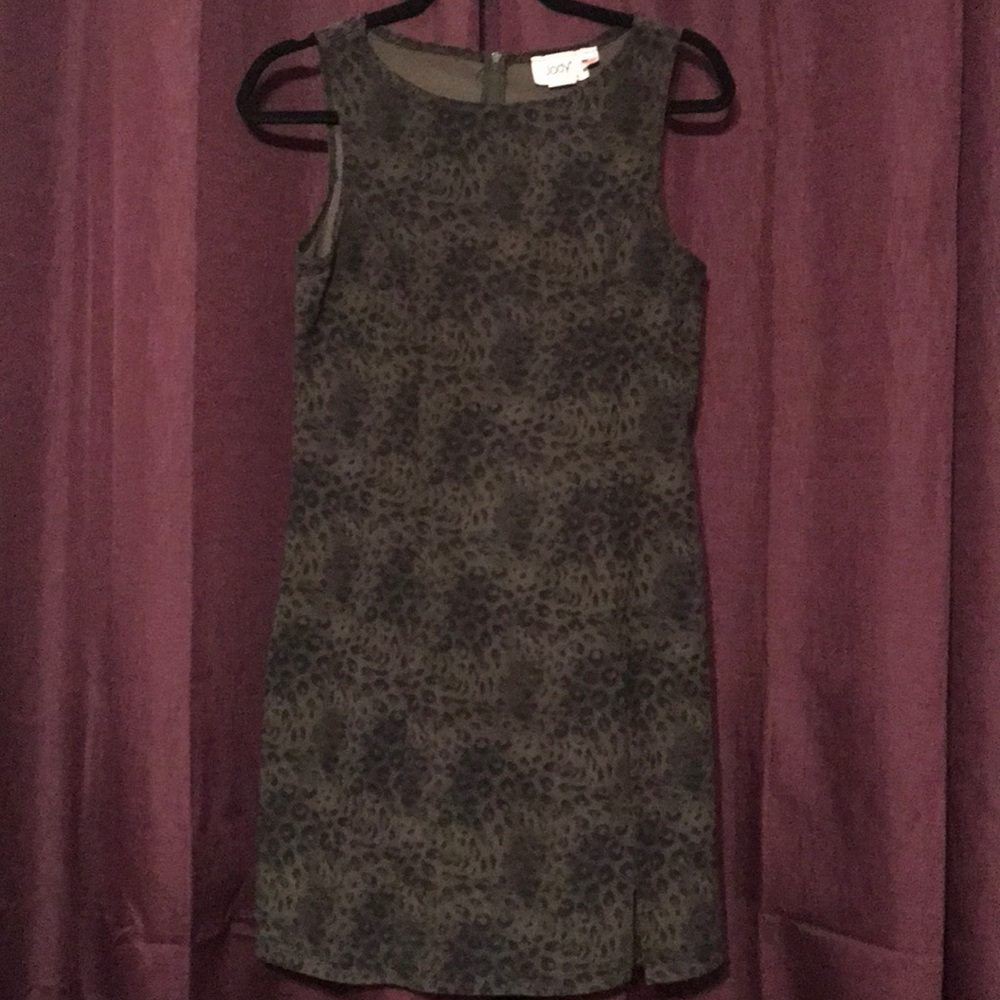 90s style business leopard green dress